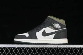 Picture of Air Jordan 1 MID _SKUfw21872981879010146fw